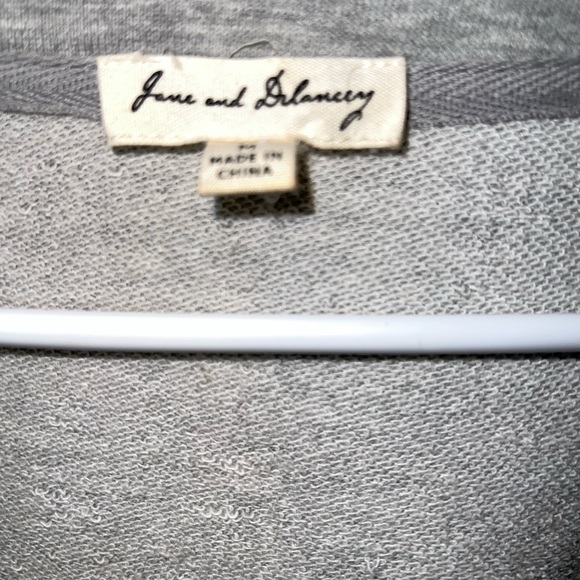 Jane and Delancey Gray Open Sweatshirt Peplum Cardigan - Picture 3 of 4